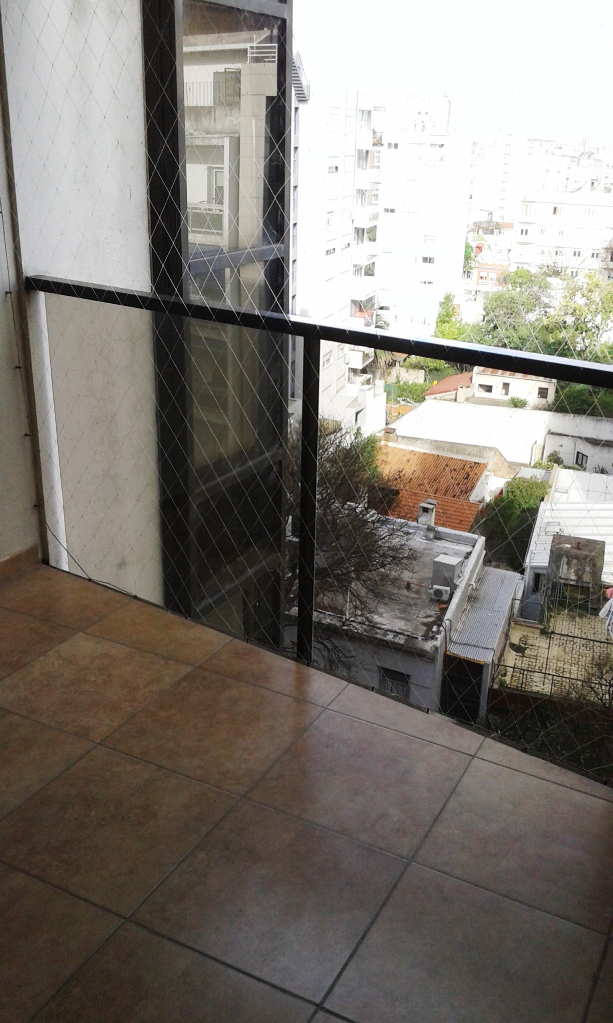 DOS DORMITORIOS Y GARAGE EN PUNTA CARRETAS, CON RENTA. – pohled 4