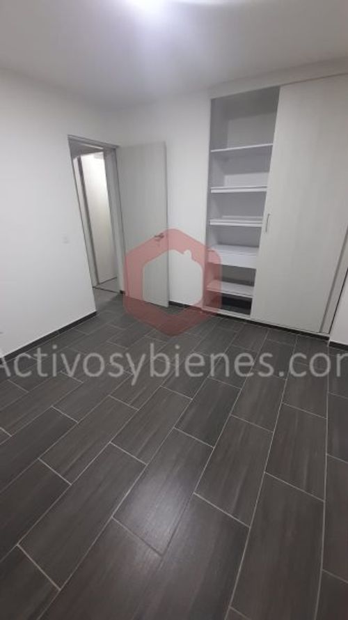 Apartamento de 2 alcobas en venta en Barrio Nuevo, Bello, 70 m² · foto 5 de 11