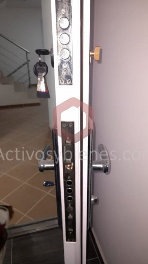 Apartamento de 2 alcobas en venta en Barrio Nuevo, Bello, 70 m² · foto 11 de 11
