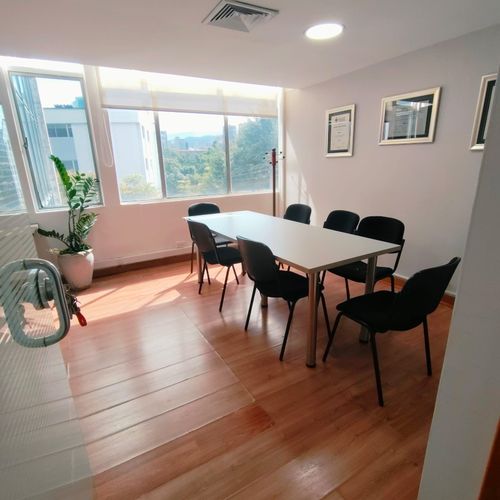 Oficina en arriendo en Santa Maria De Los Angeles, Medellín, 15 m² · foto 3 de 8