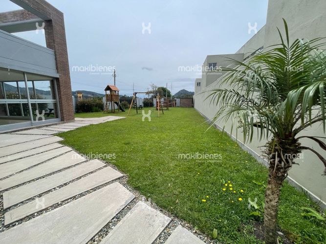 Casa de 3 alcobas en venta en Lomitas, La Ceja, 216 m² · foto 16 de 19