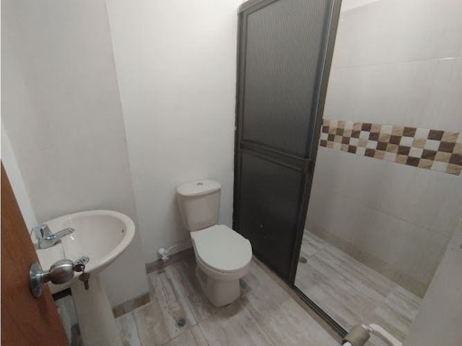 Bodega en arriendo en Gerona, Medellín, 250 m² · foto 10 de 10