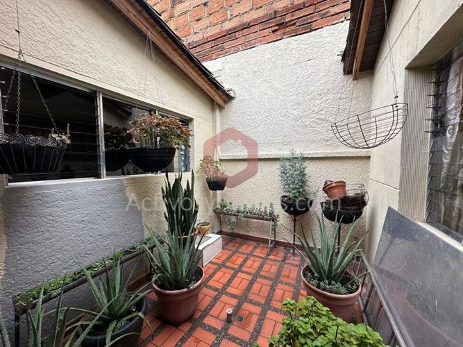 Casa de 5 alcobas en venta en Boston, Medellín, 236 m² · foto 16 de 24