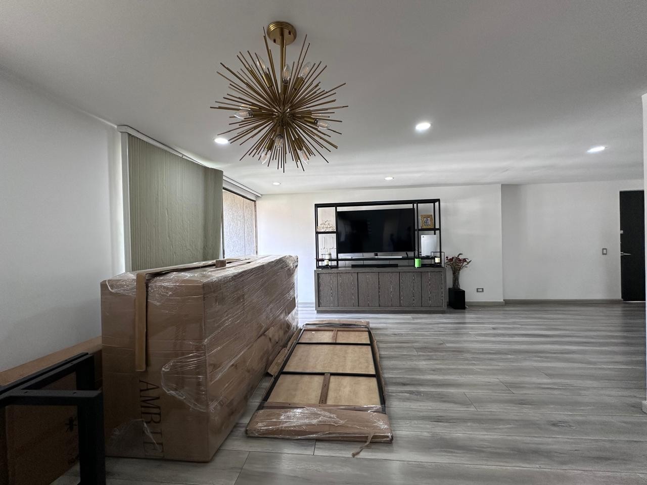 Apartamento en arriendo en El Poblado, Medellín · foto 4 de 16