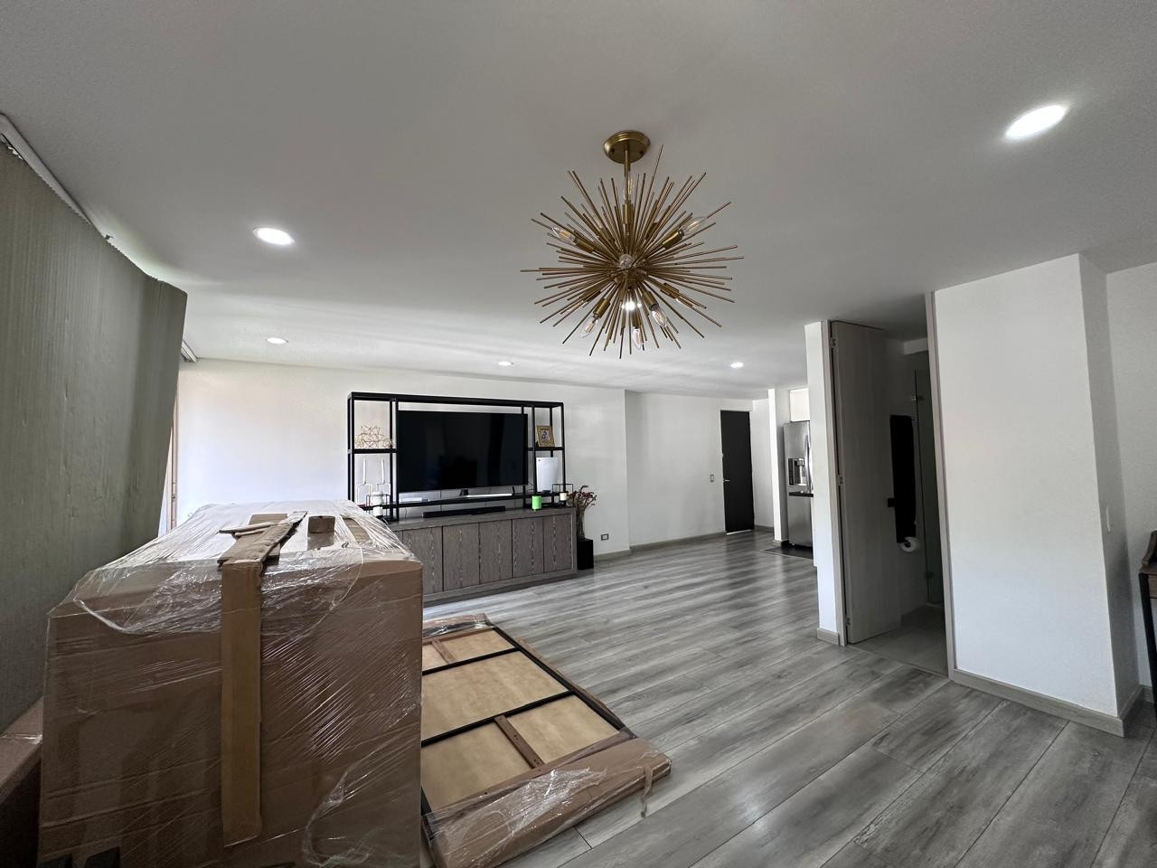 Apartamento en arriendo en El Poblado, Medellín · foto 5 de 16