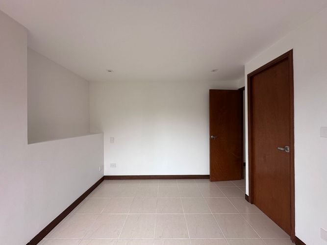 Apartamento de 3 alcobas en arriendo en El Poblado, Medellín, 113 m² · foto 14 de 19