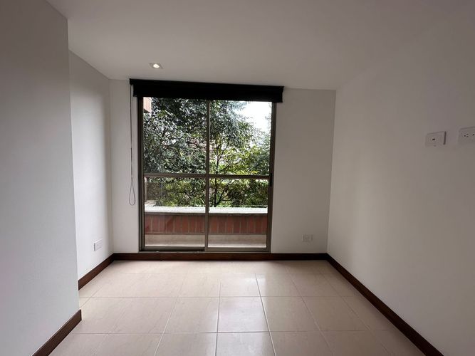 Apartamento de 3 alcobas en arriendo en El Poblado, Medellín, 113 m² · foto 7 de 19