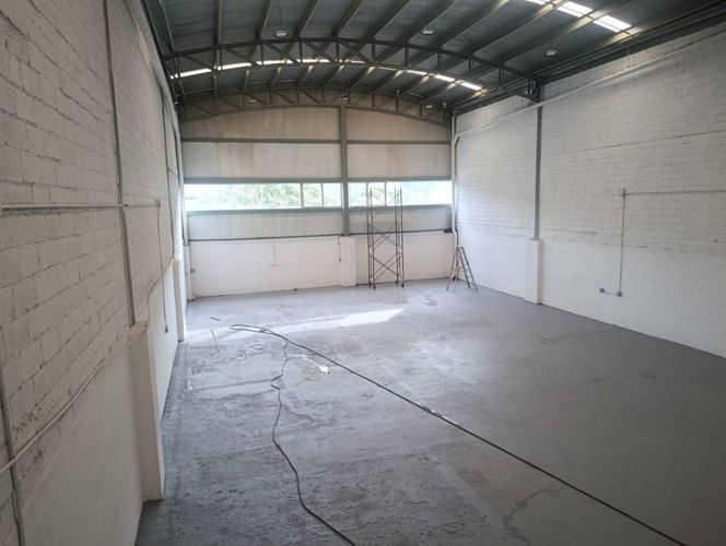 Bodega en arriendo en La Tablaza, La Estrella, 405 m² · foto 3 de 9
