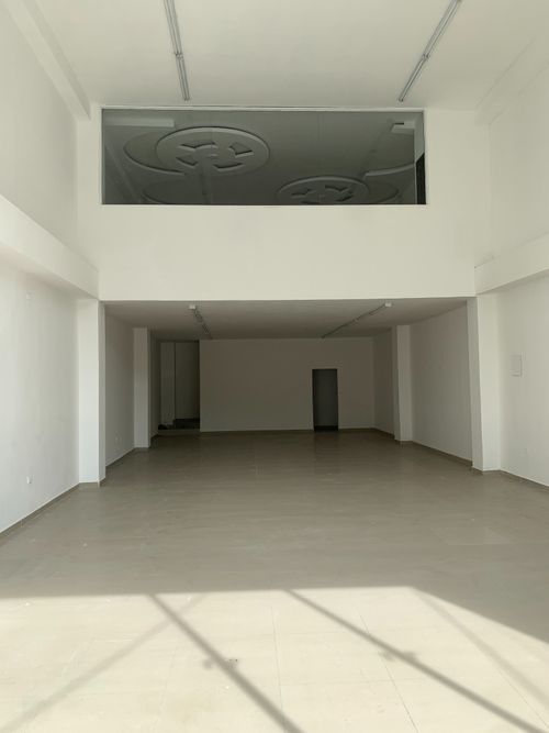 Local en arriendo en Pasoancho, Cali, 207 m² · foto 2 de 4