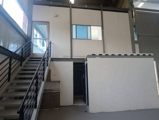 Bodega en arriendo en La Tablaza, La Estrella, 350 m² · foto 2 de 12