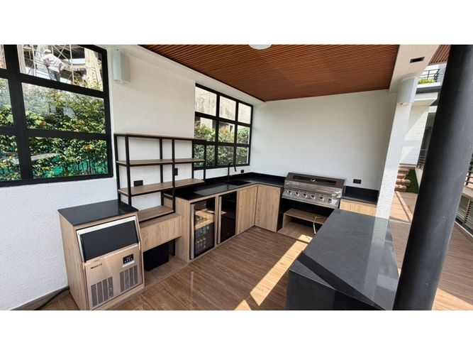Casa de 5 alcobas en arriendo en La Floresta, Armenia, 950 m² · foto 12 de 24