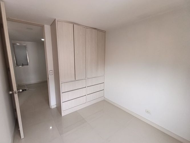 Apartamento de 3 alcobas en arriendo en El Poblado, Medellín, 80 m² · foto 13 de 20