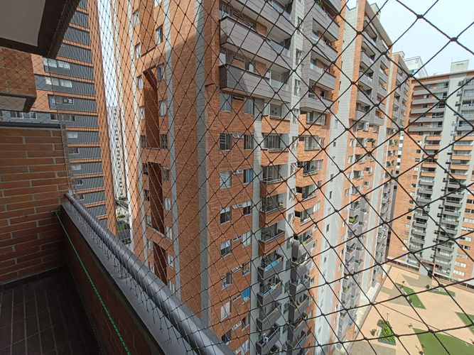 Apartamento de 3 alcobas en arriendo en El Poblado, Medellín, 80 m² · foto 17 de 20