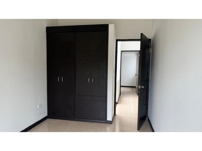 Casa de 3 alcobas en venta en Modelo, Armenia, 123 m² · foto 14 de 24