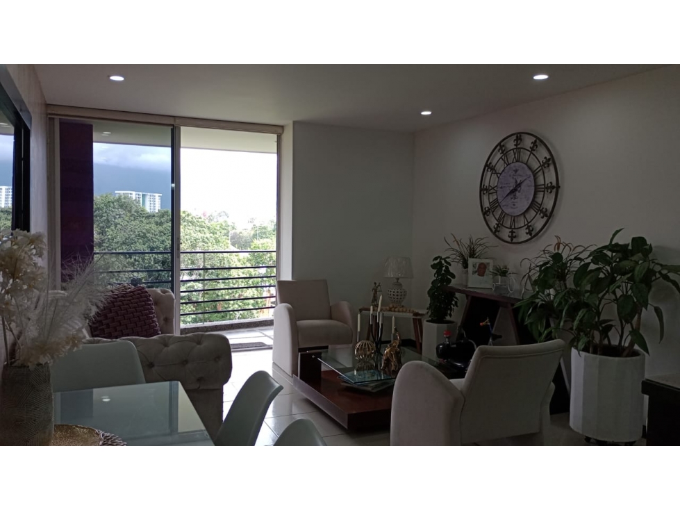 Apartamento en venta en Avenida 19 Norte, Armenia · foto 2 de 18