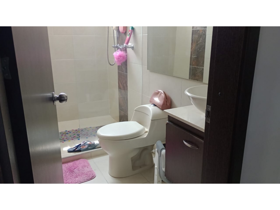 Apartamento en venta en Avenida 19 Norte, Armenia · foto 13 de 18
