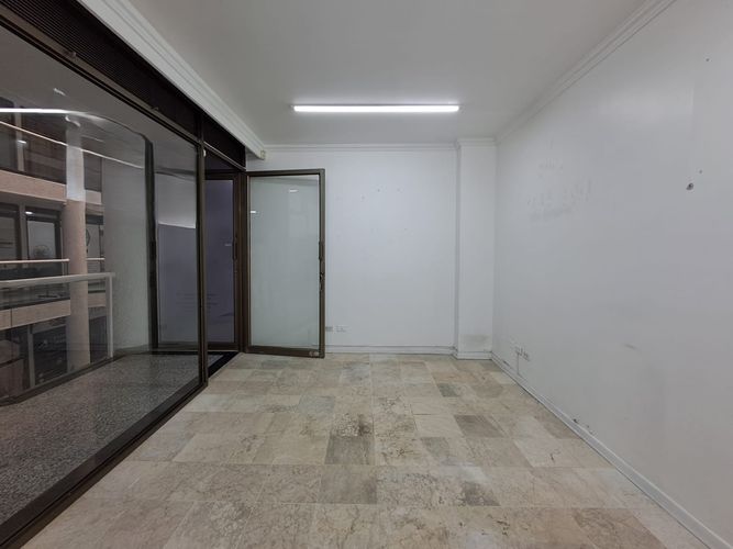 Oficina en arriendo en Sector Plaza De Bolivar, Pereira, 17 m² · foto 5 de 8
