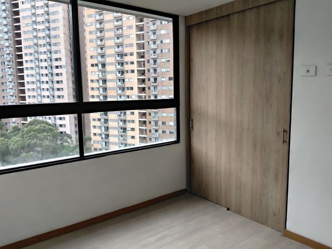 Apartamento de 2 alcobas en arriendo en El Poblado, Medellín, 67 m² · foto 14 de 17