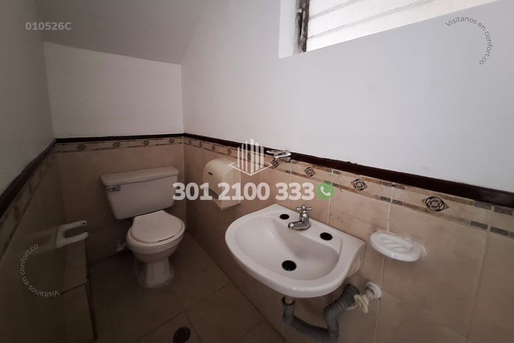 Casa de 4 alcobas en arriendo en Robledo, Medellín, 278 m² · foto 4 de 24