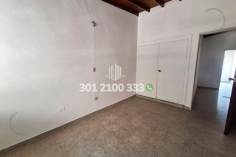 Casa de 4 alcobas en arriendo en Robledo, Medellín, 278 m² · foto 18 de 24