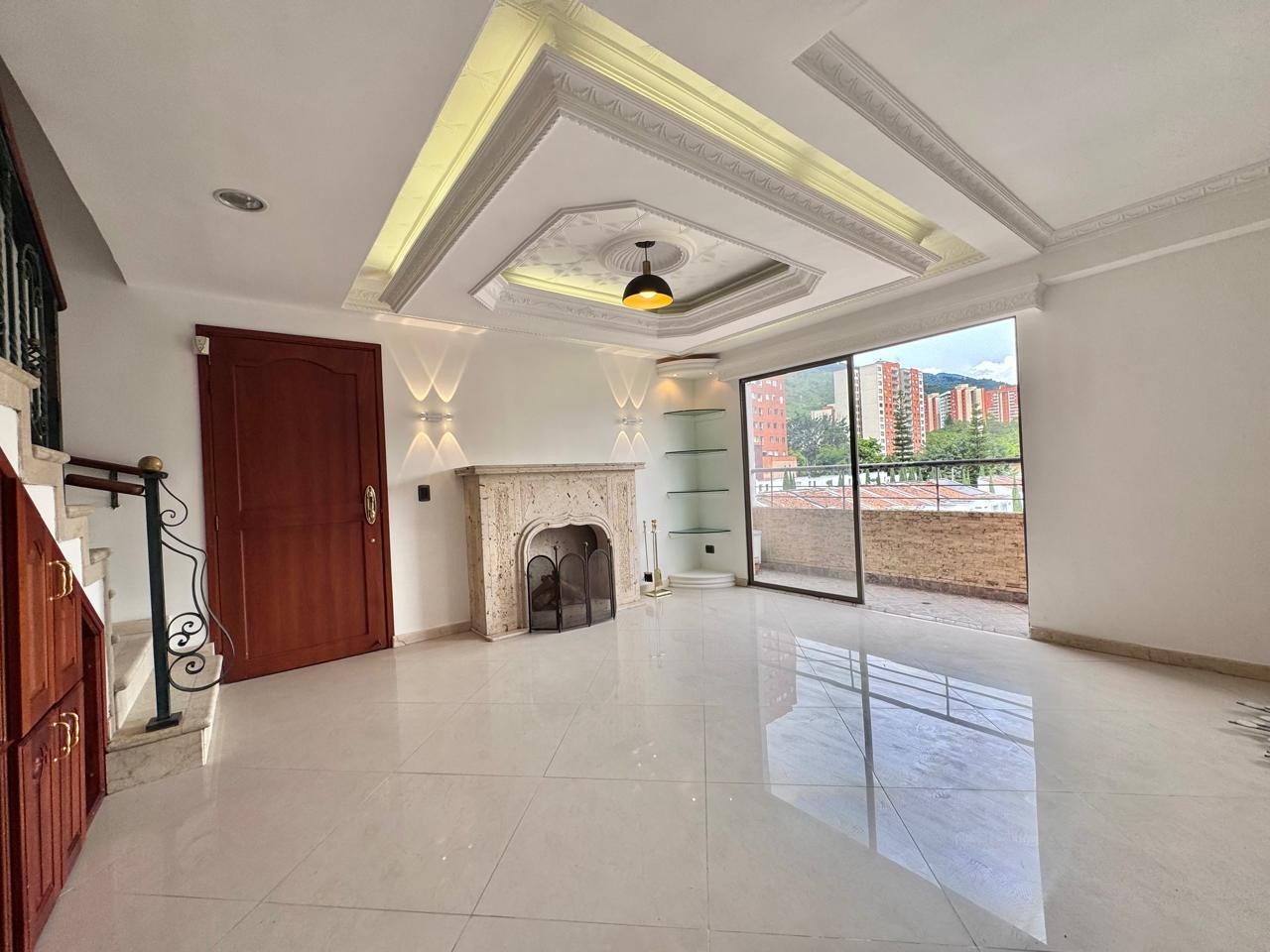 Departamento en alquiler con baja de precio en Loma de los bernal