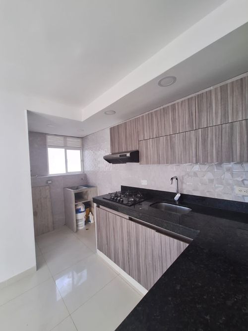 Apartamento de 2 alcobas en venta en El Carmelo, Candelaria, 46 m² · foto 3 de 11
