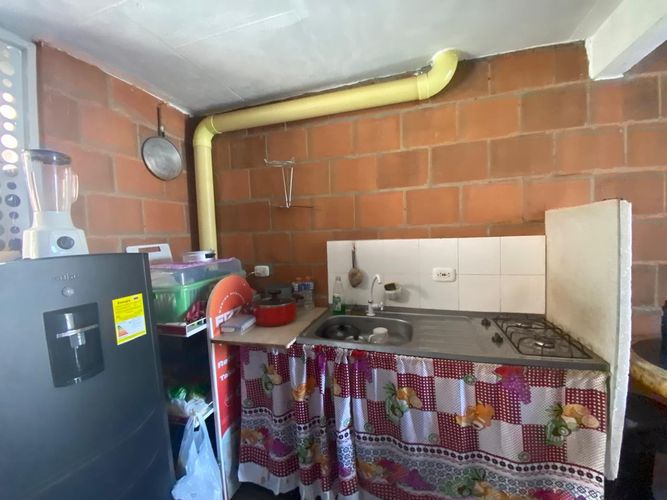 Casa de 2 alcobas en venta en El Carmelo, Candelaria, 60 m² · foto 4 de 10
