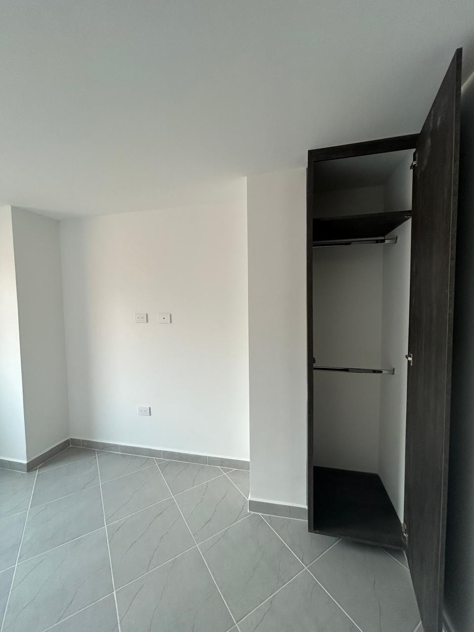 Apartamento en venta en La Sebastiana, Envigado · foto 2 de 15