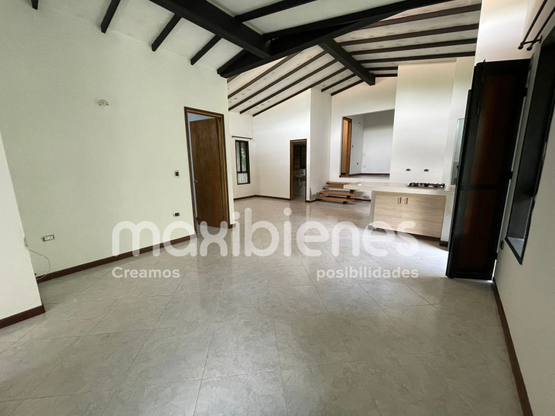 House for rent in Santa Elena, Medellín