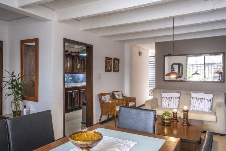 Casa en venta en El Refugio, Cali · foto 9 de 24