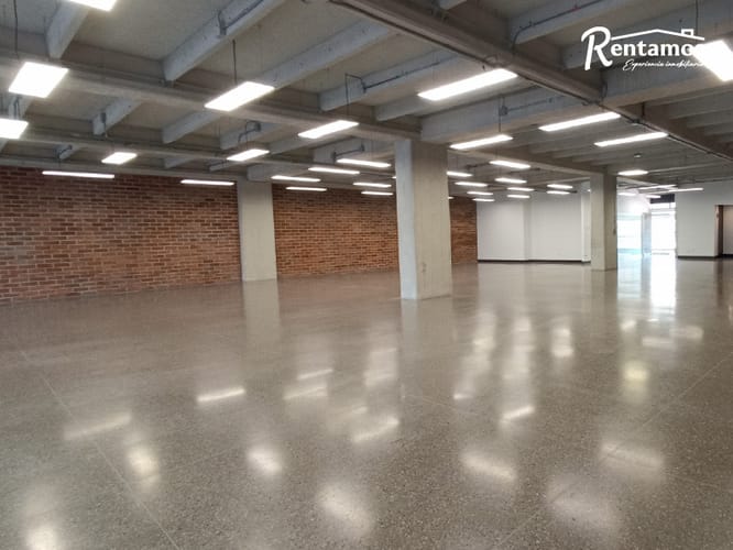 Local en arriendo en Santa Fe, Medellín, 462 m² · foto 8 de 24