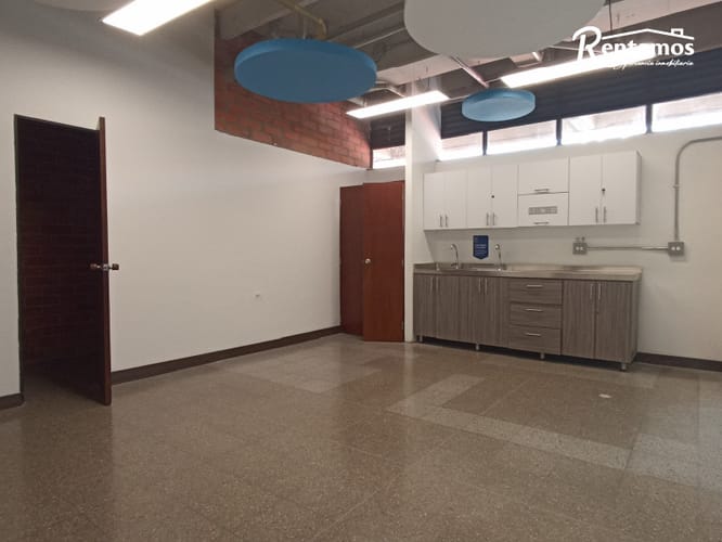 Local en arriendo en Santa Fe, Medellín, 462 m² · foto 22 de 24