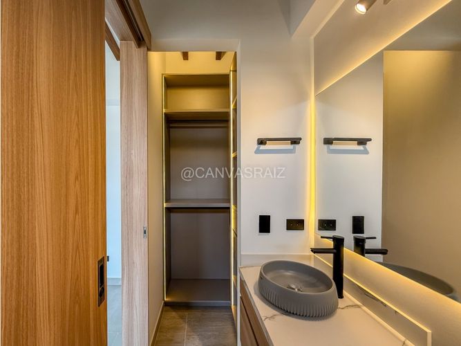 Casa de 3 alcobas en venta en Llano Grande, Rionegro, 174 m² · foto 6 de 13
