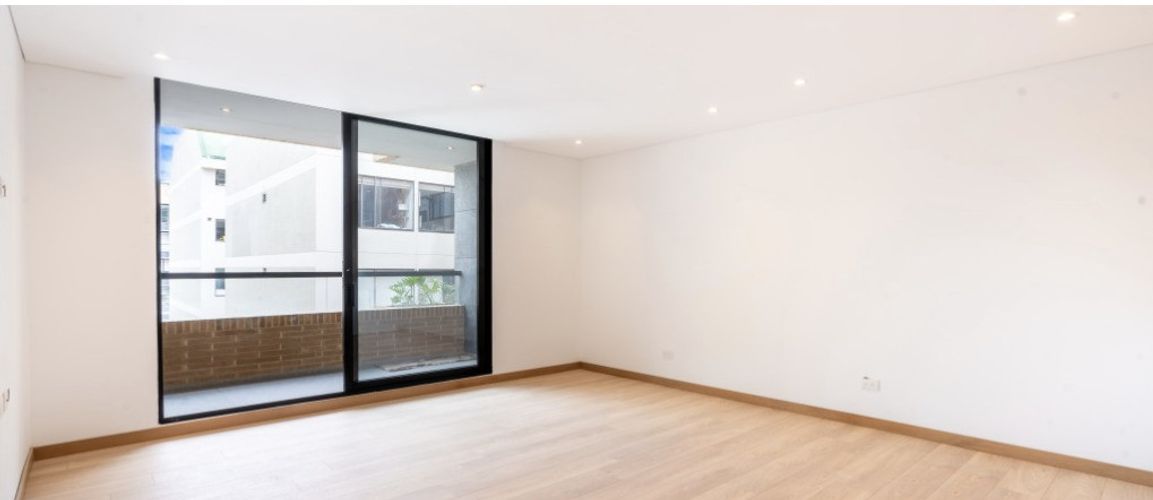 Apartamento de 3 alcobas en venta en San Patricio, Bogotá, 127 m² · foto 4 de 24