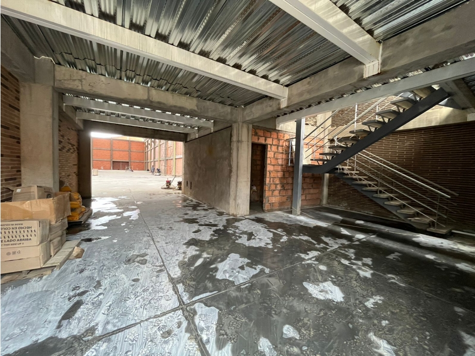 Bodega en arriendo en Cn Balcones De Toscana, Mosquera, 2126 m² · foto 6 de 11