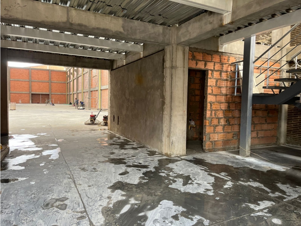Bodega en arriendo en Cn Balcones De Toscana, Mosquera, 2126 m² · foto 9 de 11
