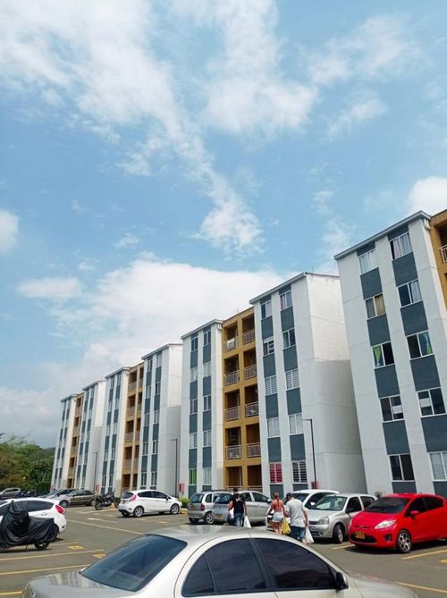 Apartamento de 3 alcobas en venta en Ub. Alferez Real I Etapa, Jamundí, 61 m² · foto 2 de 14
