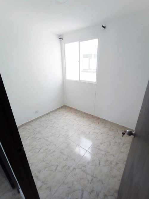 Apartamento de 3 alcobas en venta en Ub. Alferez Real I Etapa, Jamundí, 61 m² · foto 6 de 14