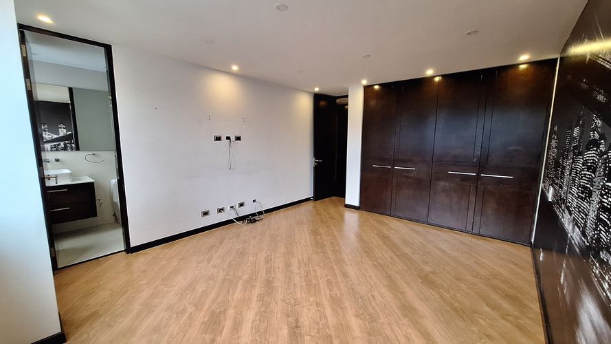 Apartamento de 3 alcobas en venta en La Calleja, Bogotá, 293 m² · foto 11 de 24