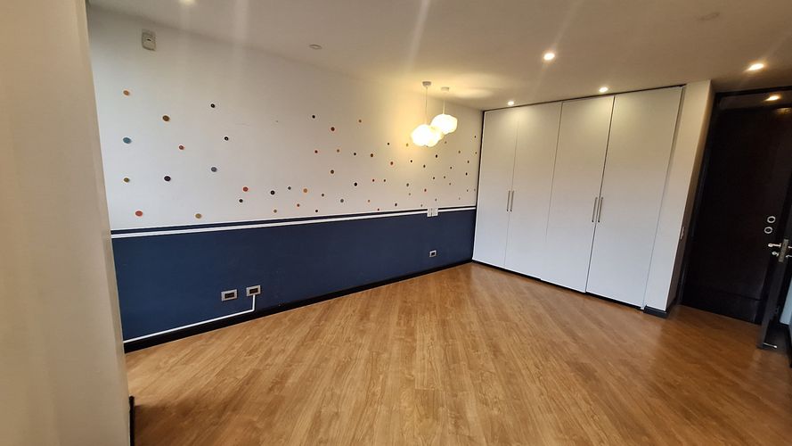 Apartamento de 3 alcobas en venta en La Calleja, Bogotá, 293 m² · foto 18 de 24
