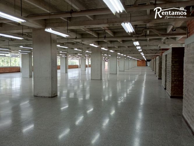 Oficina en arriendo en Shellmar, Medellín, 199 m² · foto 13 de 20