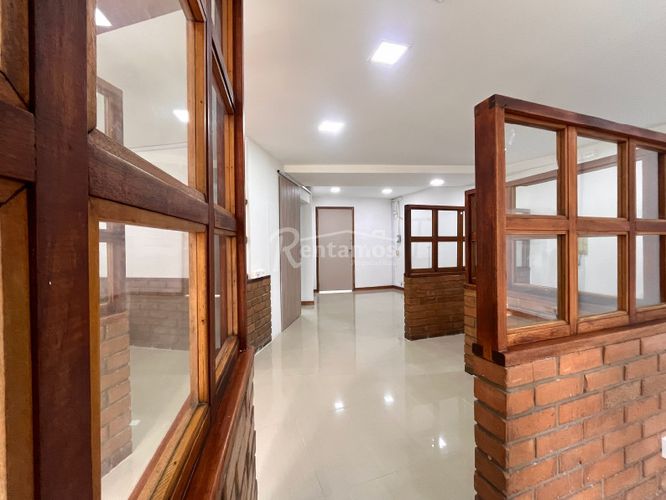 Oficina en arriendo en Castropol, Medellín, 60 m² · foto 3 de 23