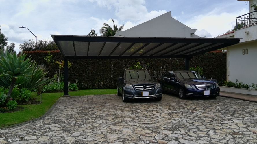 Casa de 5 alcobas en venta en Aposentos, Sopó, 1180 m² · foto 5 de 24