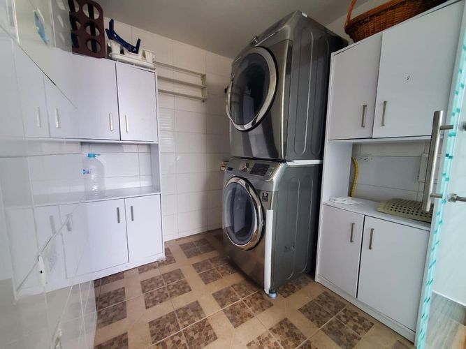 Apartamento de 4 alcobas en venta en Centro Comercial Parque La Colina, Bogotá, 215 m² · foto 19 de 20
