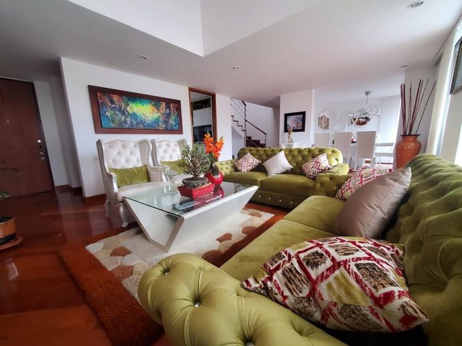 Apartamento de 4 alcobas en venta en Centro Comercial Parque La Colina, Bogotá, 215 m² · foto 20 de 20