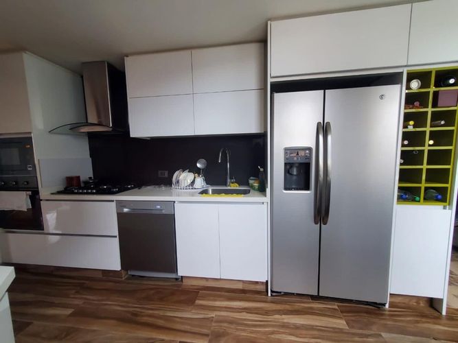 Apartamento de 4 alcobas en venta en Centro Comercial Parque La Colina, Bogotá, 215 m² · foto 5 de 20
