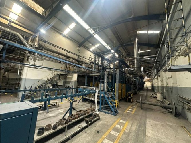 Bodega en arriendo en Santa Ana, Bello, 2334 m² · foto 4 de 9