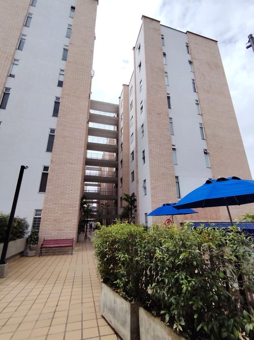 Apartamento de 4 alcobas en venta en El Ingenio, Cali, 137 m² · foto 20 de 21