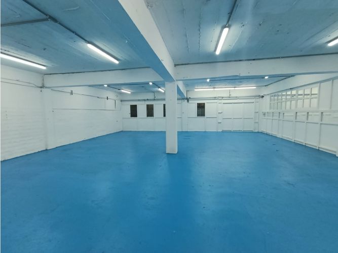 Bodega en arriendo en Perez, Bello, 180 m² · foto 6 de 9