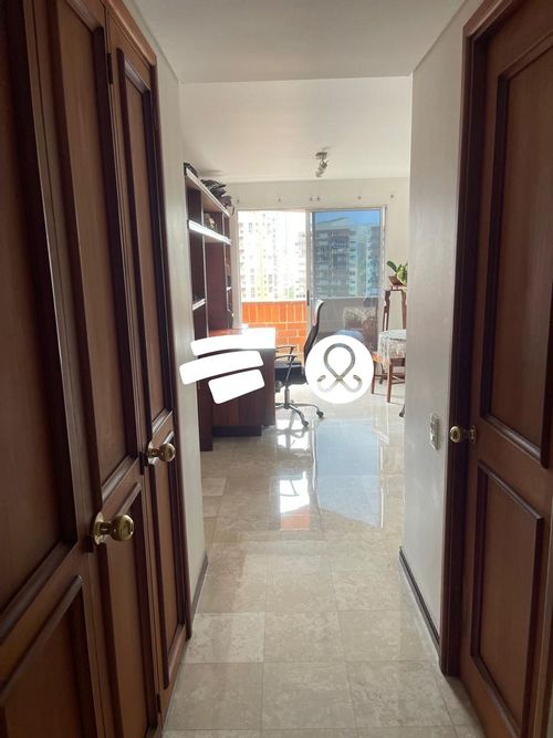 Apartamento de 3 alcobas en venta en La Florida, Medellín, 173 m² · foto 15 de 21
